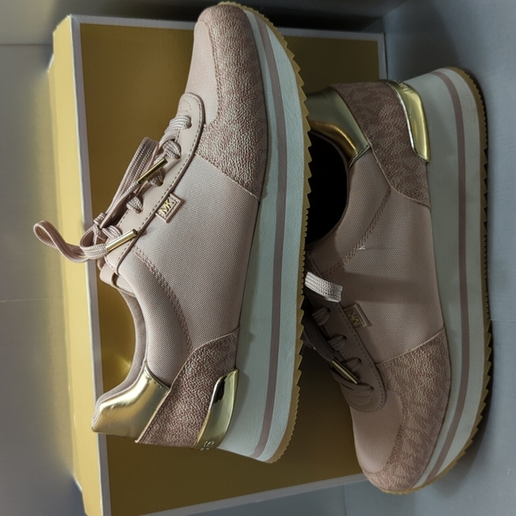 Michael Kors Monique Trainer Sneaker Ballet -7.5 - Picture 4 of 11